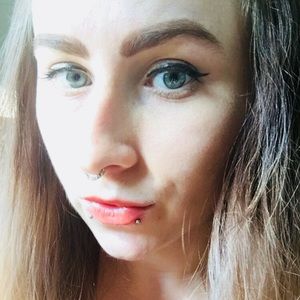 Meet your Posher, Julianna